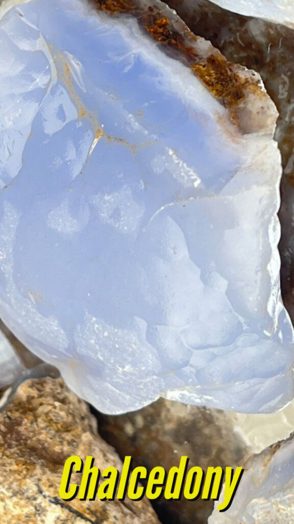 chalcedony crystaliswealth